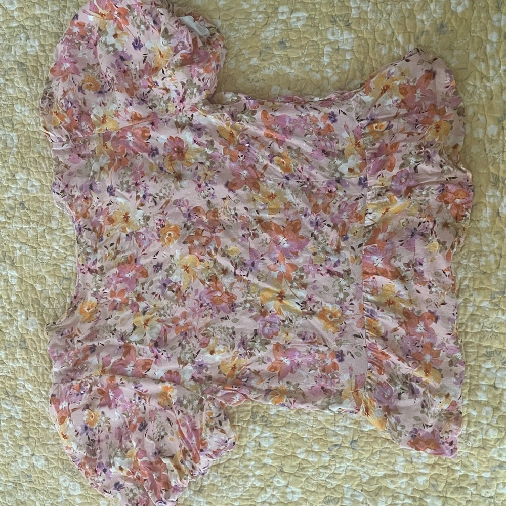Beautiful  Dear John spring/summer top, like new. Dainty button closure.